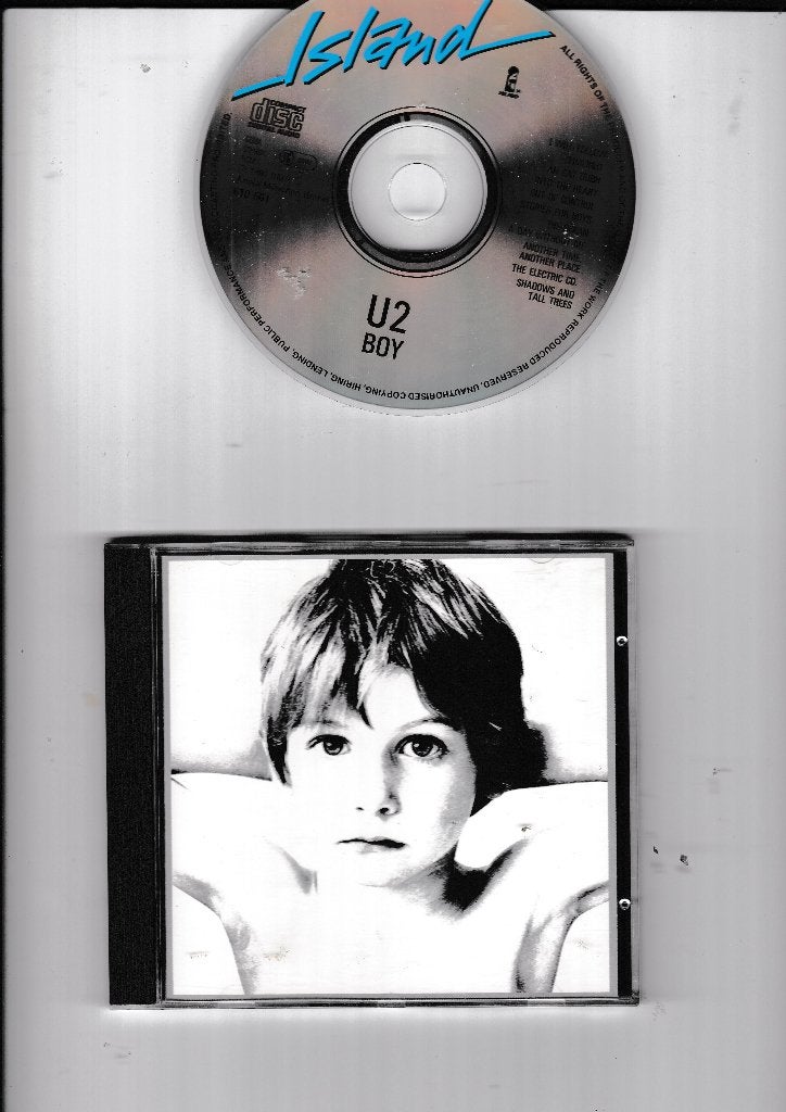 U 2 - BOY, Ophalen of Verzenden