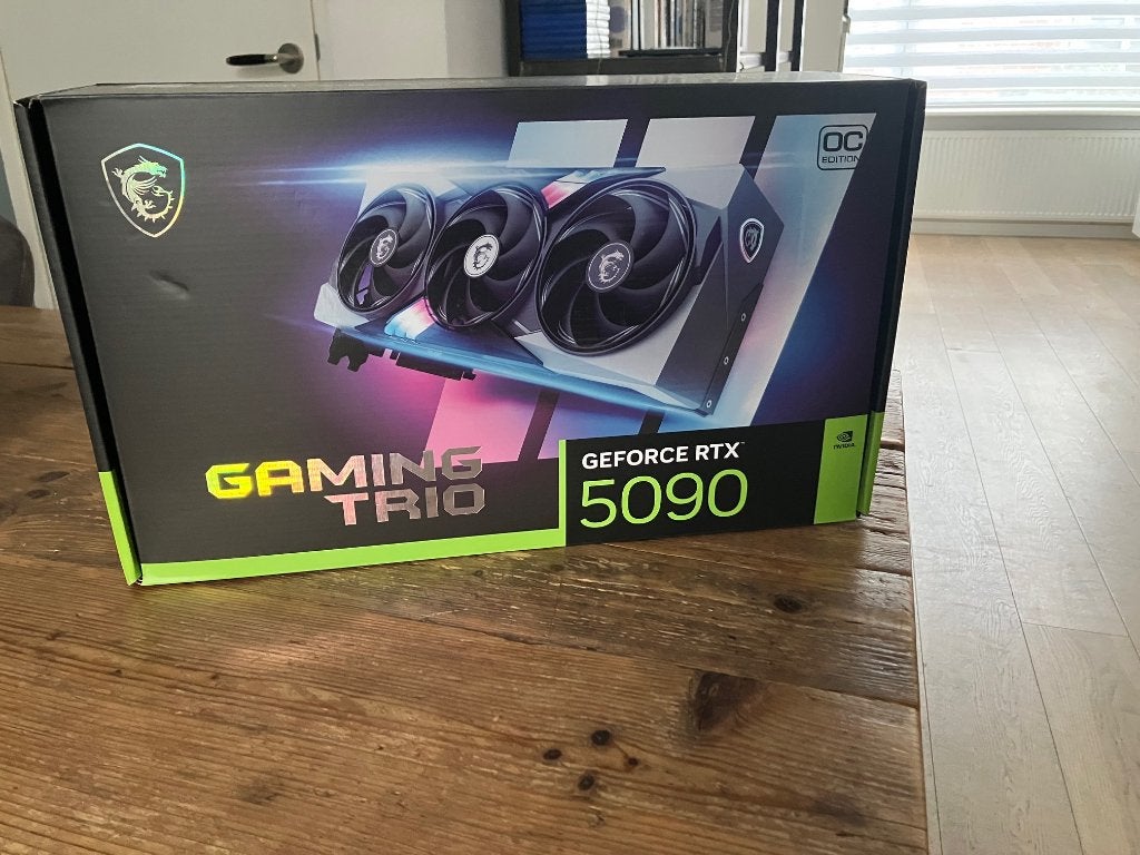 MSI GeForce RTX 5090 Gaming Trio OC 32GB (Factuur&Garantie), Computers en Software, Ophalen, Overige soorten, Zo goed als nieuw