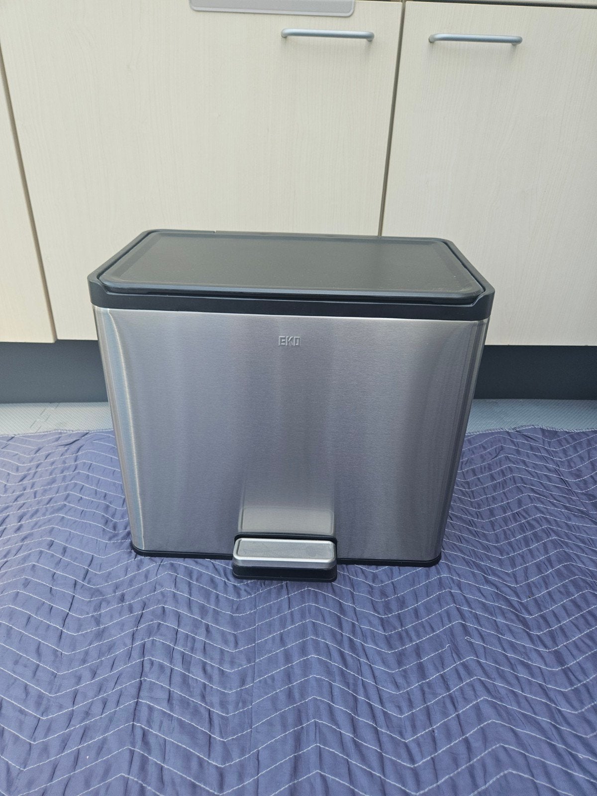 EKO Pedaalemmer - RVS - 2 vakken - 29 liter, Huis en Inrichting, Woonaccessoires | Prullenbakken, Met pedaal, 40 liter of meer