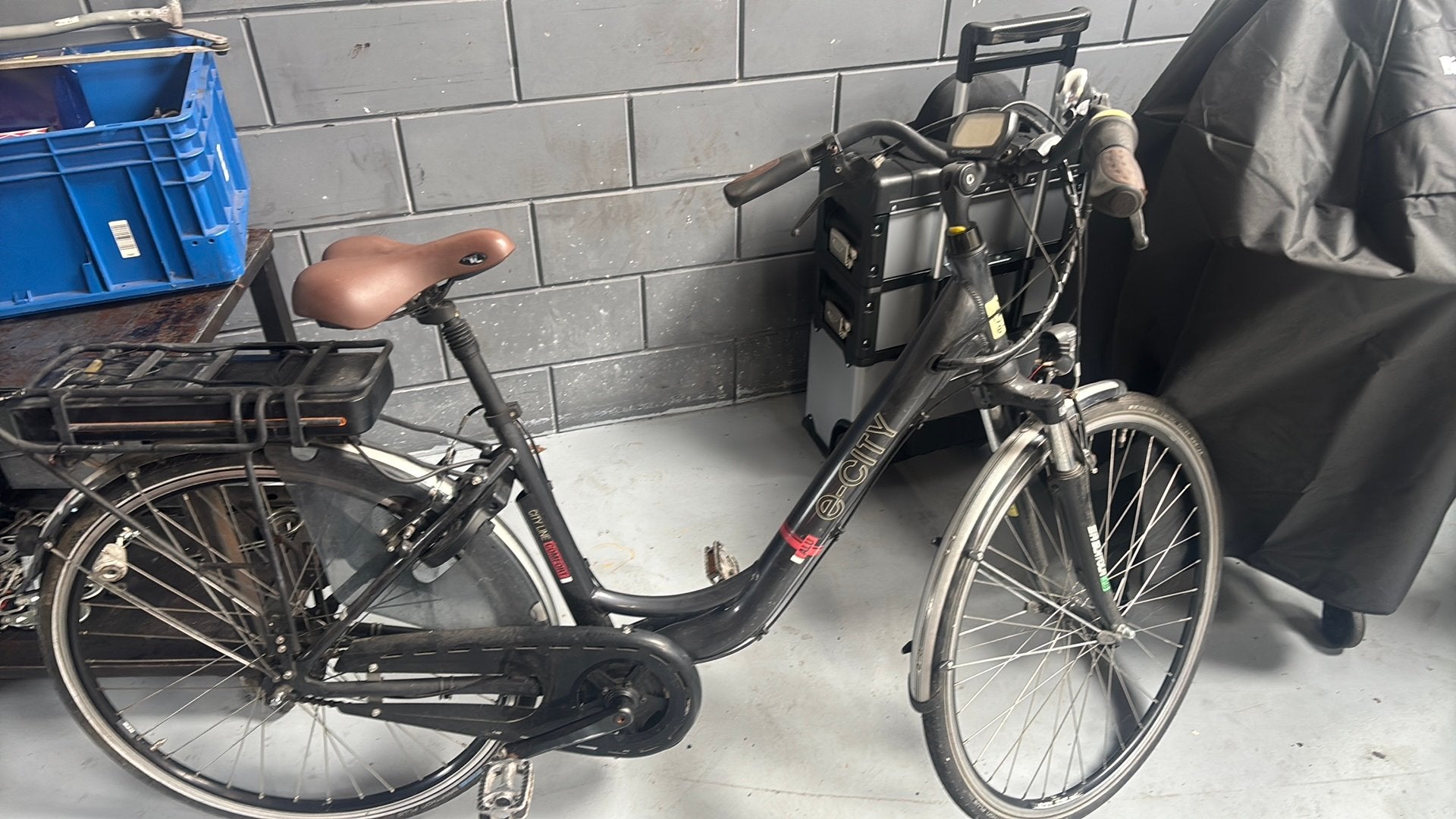 Elektrische fiets te koop, Ophalen, Zo goed als nieuw, Overige merken