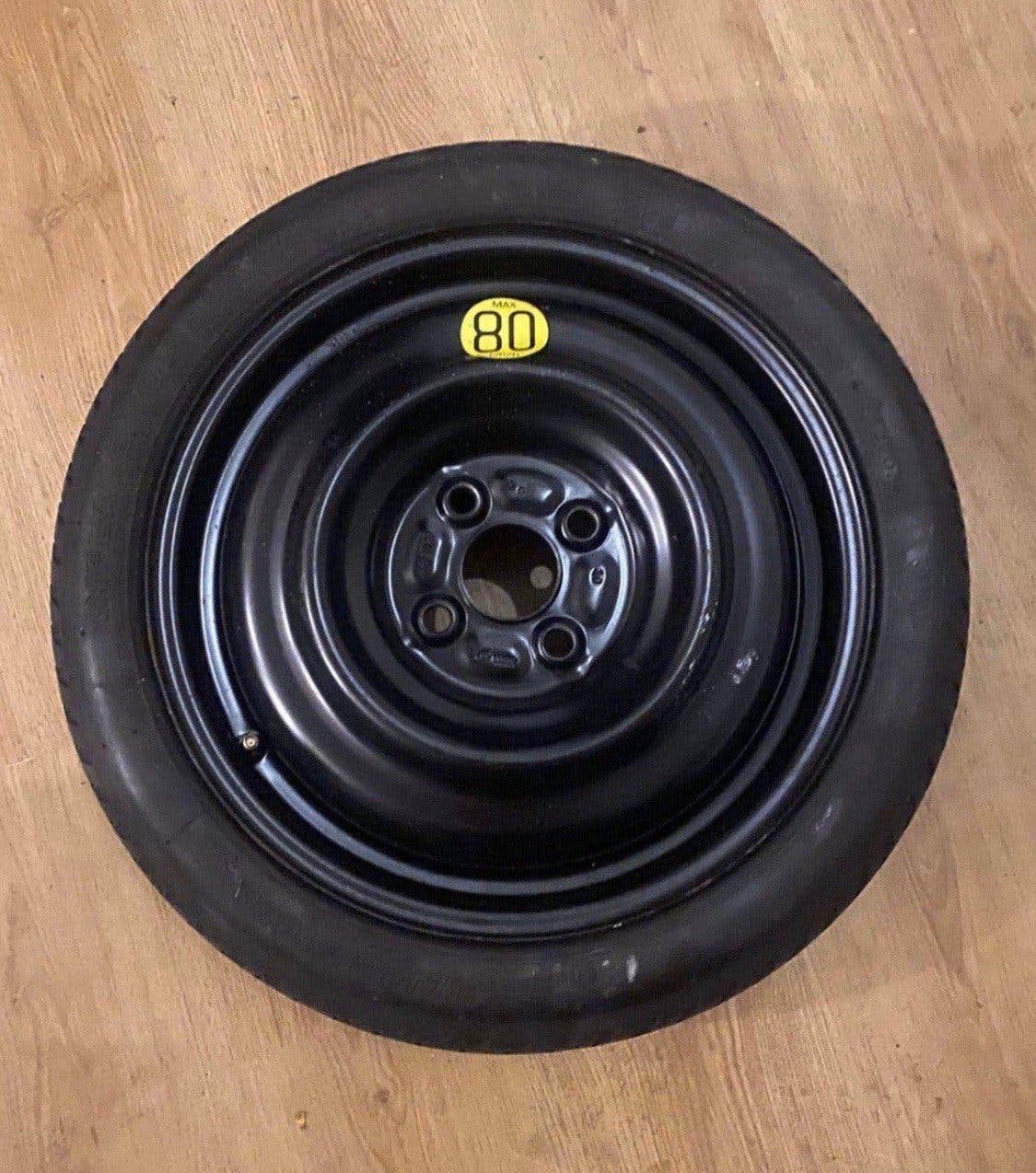 Nieuwe Thuiskomer / Reserveband :/ Wiel T125/70D15, Ophalen