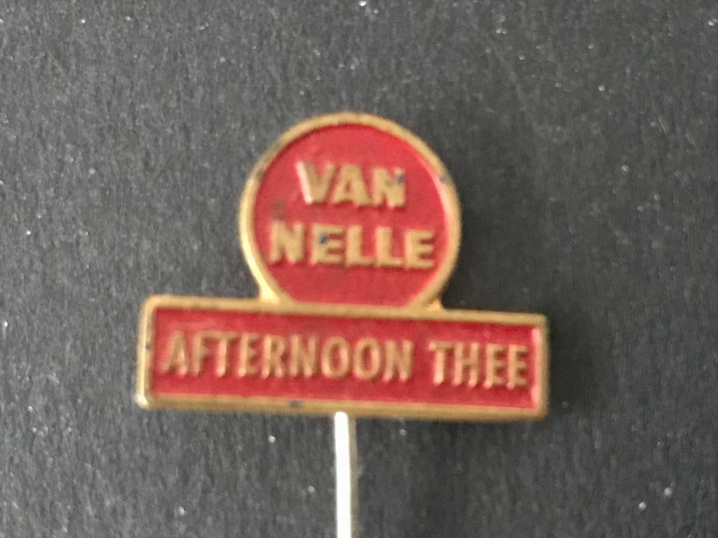 Vintage Van Nelle Afternoon Thee Speldje, Verzamelen, Speldjes, Pins en Buttons, Ophalen of Verzenden, Gebruikt, Merk, Speldje of Pin