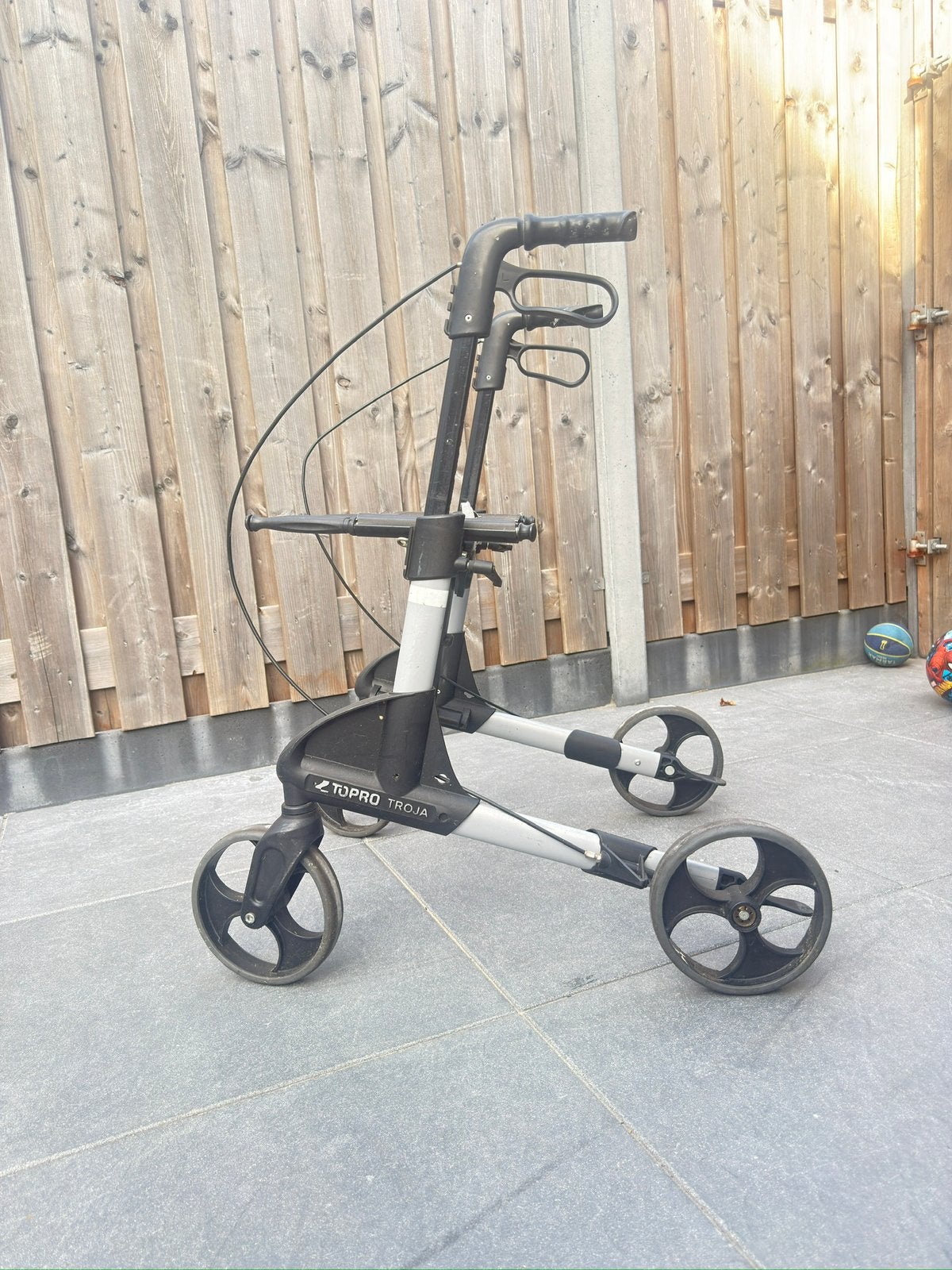 Opvouwbare inklapbare lichtgewicht rollator Topro Troja, Ophalen of Verzenden, Opvouwbaar, Gebruikt