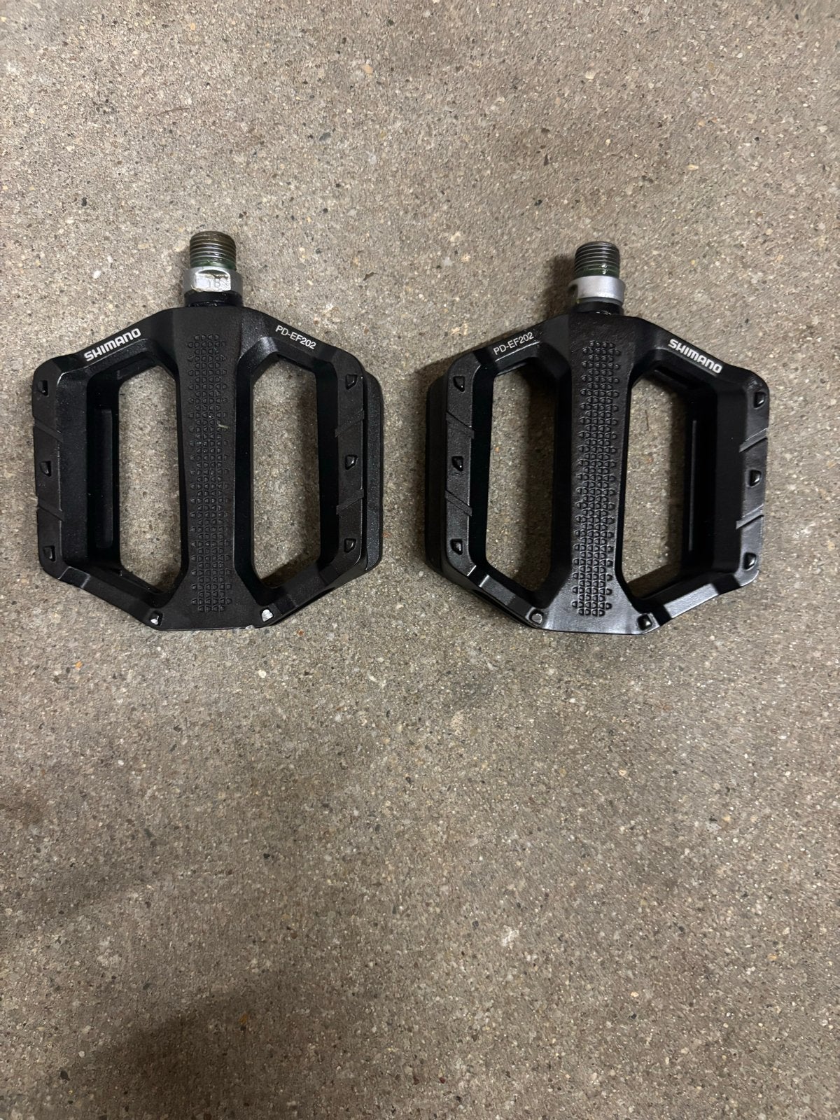 Shimano PD-EF202 Platform Pedalen - Zwart, Fietsen en Brommers, Fietsonderdelen, Crankstel of Pedalen, Ophalen of Verzenden, Zo goed als nieuw
