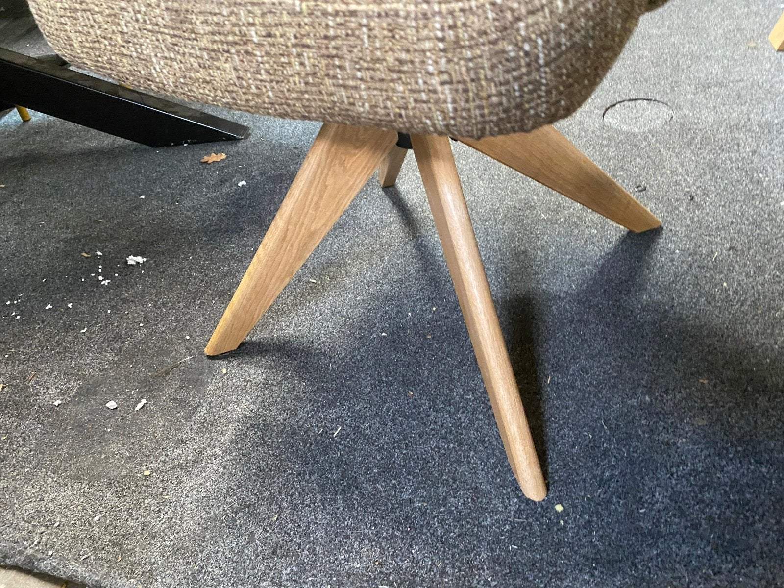 Connor Stoel Taupe Bouclé met Houten Draaipoot, Ophalen, Overige kleuren, Nieuw, X