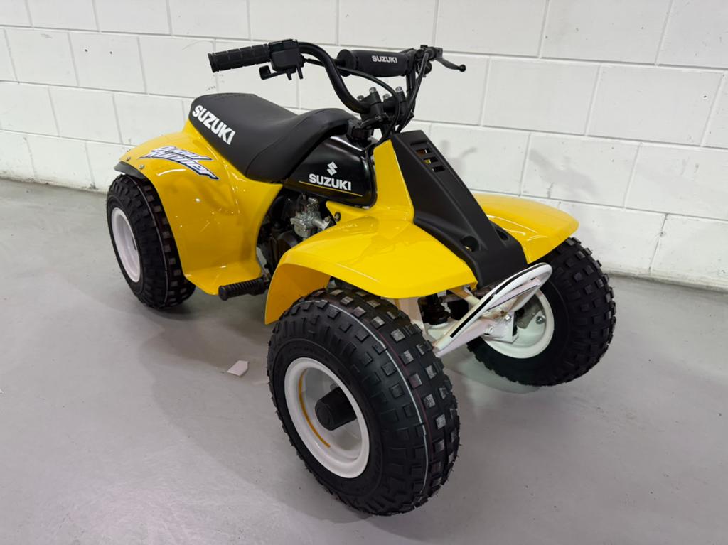 Nieuwstaat LT50 suzuki