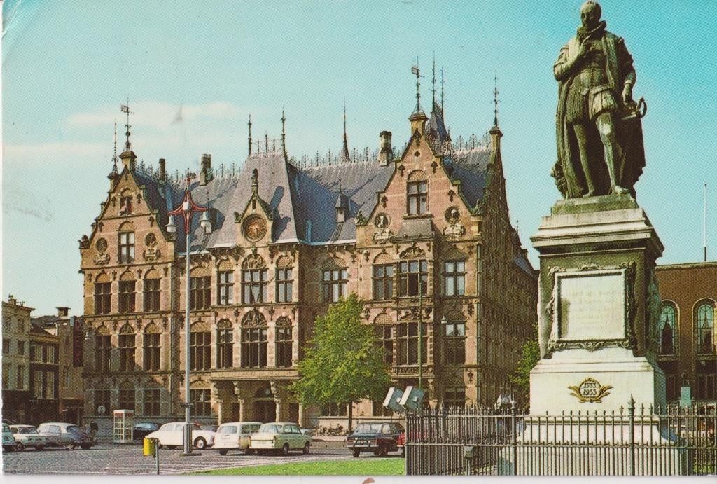 Den Haag met auto's , DAF 33, DAF 44, Citroen DS, Ophalen of Verzenden, 1960 tot 1980, Gelopen, Zuid-Holland