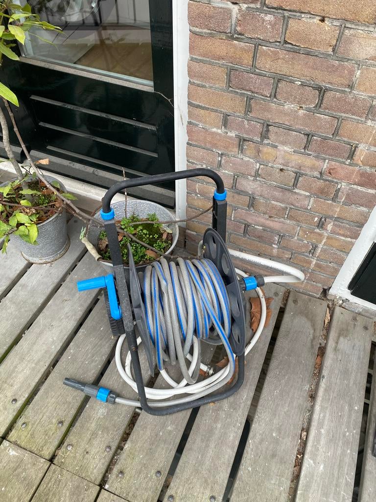 Tuinslang met haspel, Ophalen, Gebruikt, Tuinslanghaspel