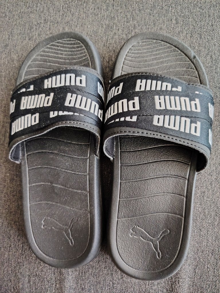 Puma slippers maat 37, Slippers, Puma, Zwart, Ophalen of Verzenden