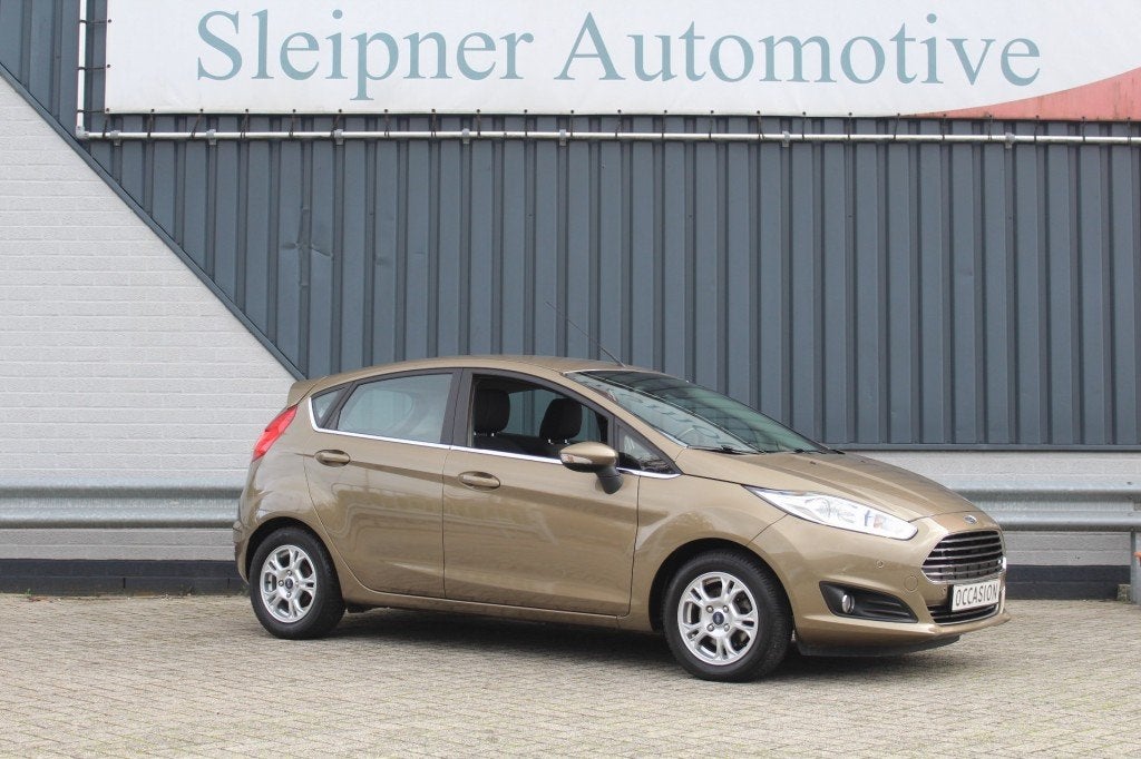 Ford FIESTA 1.0 Ecoboost- Titanium 100PK-Airco-eerste eigena, Auto's, 101 pk, Gebruikt, Bruin, Bedrijf