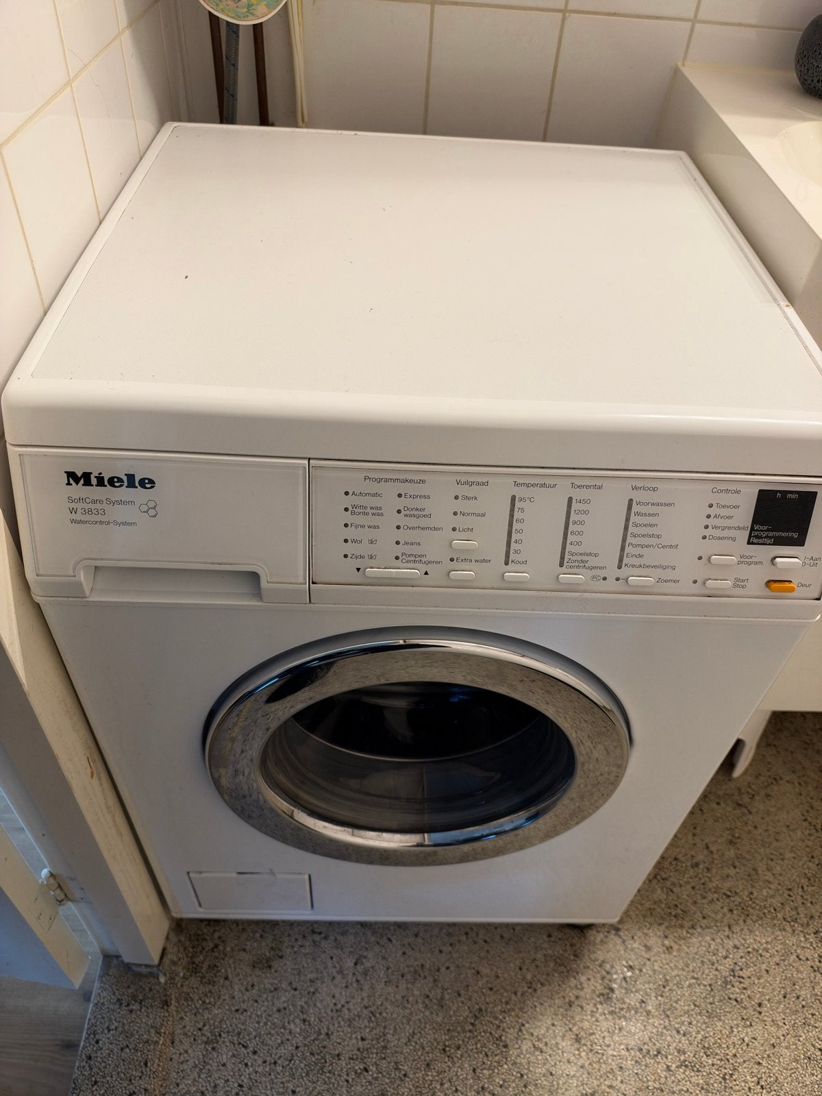 Miele W 3833 SoftCare System Wasmachine €170,-, Ophalen, Gebruikt, Voorlader, Wolwasprogramma