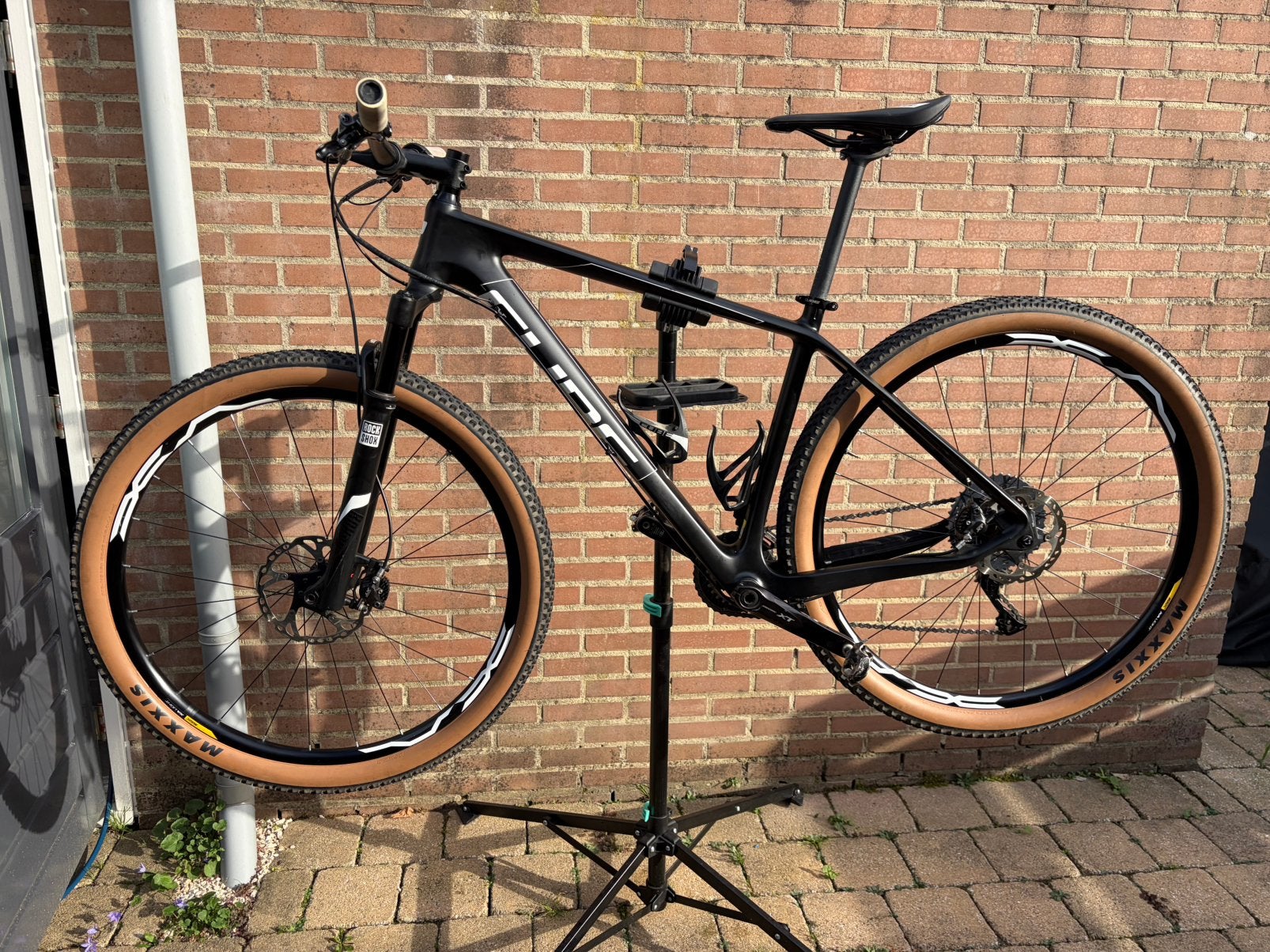 Foto 3 van CUBE Reaction GTC One Di2 maat M/L