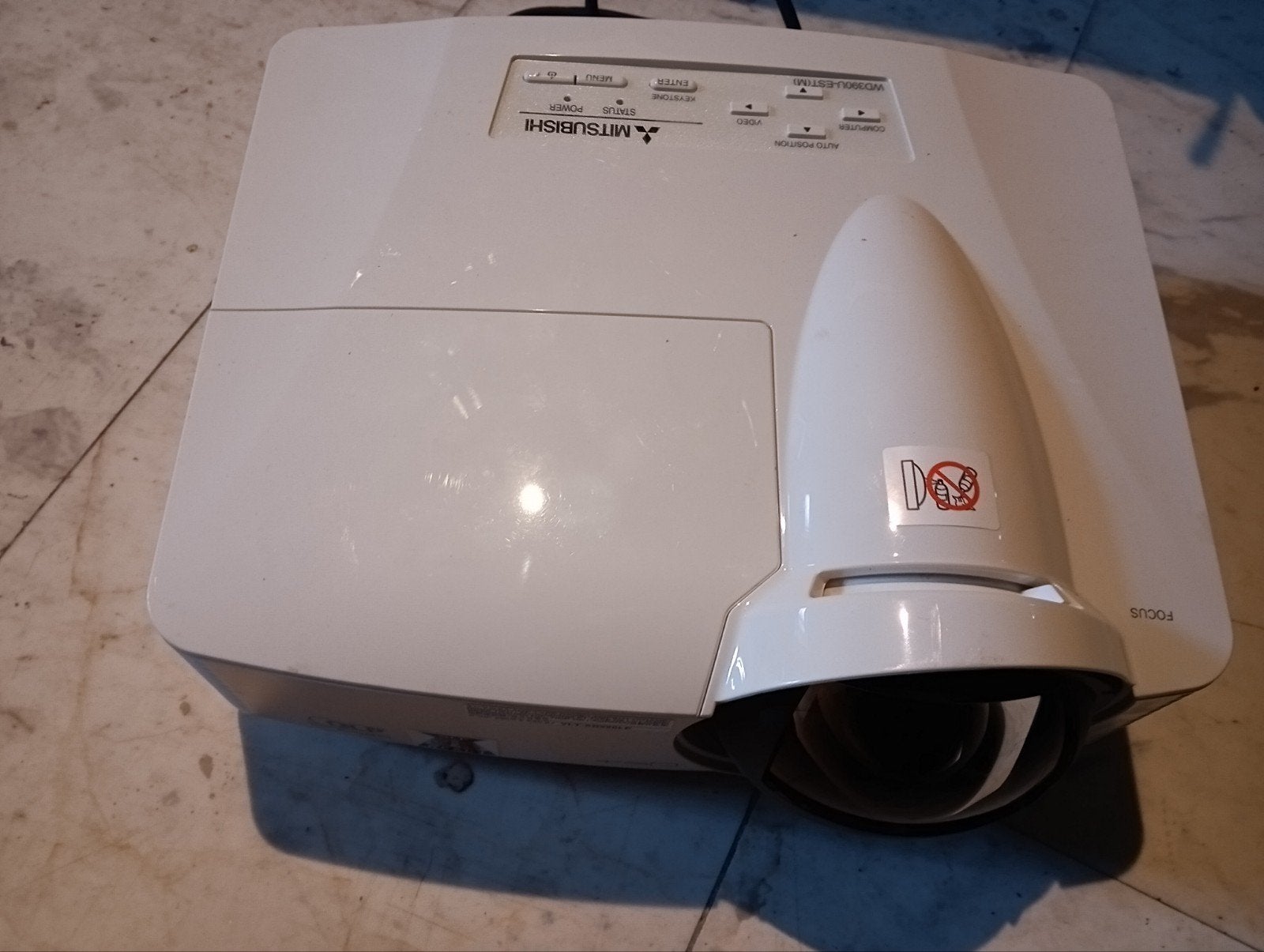 Mitsubishi Beamer - Projector - Gebruikt, Ophalen of Verzenden, Mitsubishi, Overige resoluties, Gebruikt