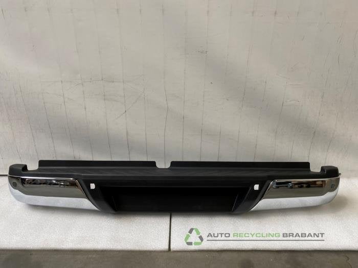 Achterbumper van een Nissan Navara, Gebruikt, -, -, Ophalen of Verzenden