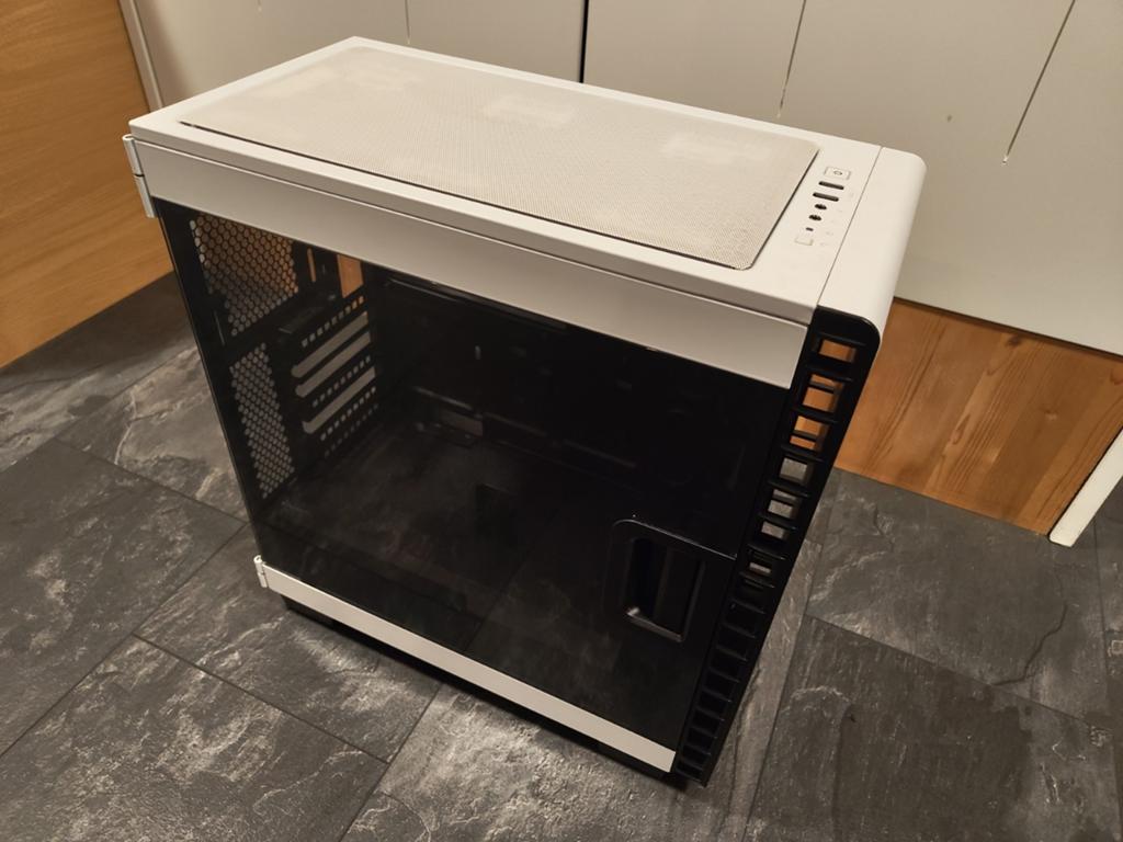 Corsair Carbide 400c wit incl Corsair RGB strip, Ophalen