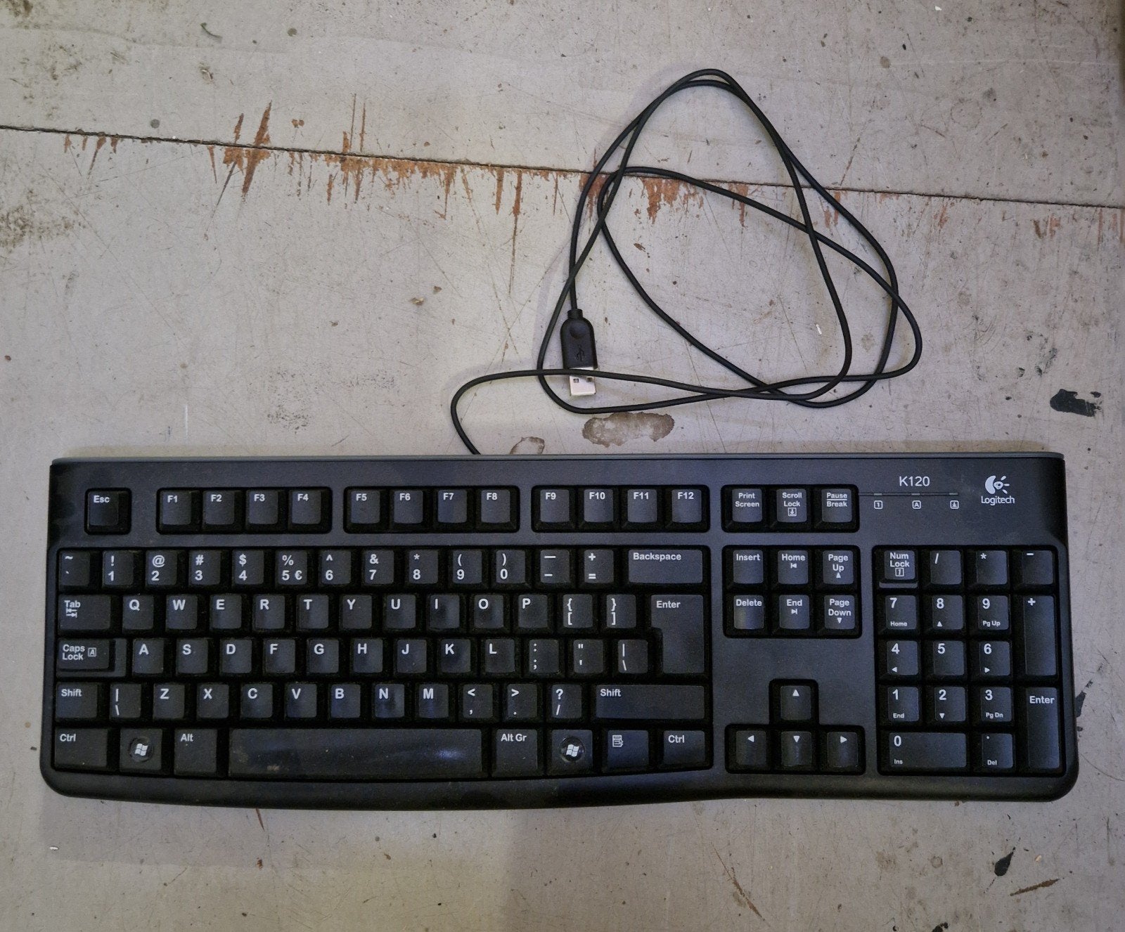 Logitech K120 Toetsenbord - Bedraad, Qwerty, Computers en Software, Toetsenborden, Gebruikt, Logitech, Ophalen of Verzenden, Qwerty