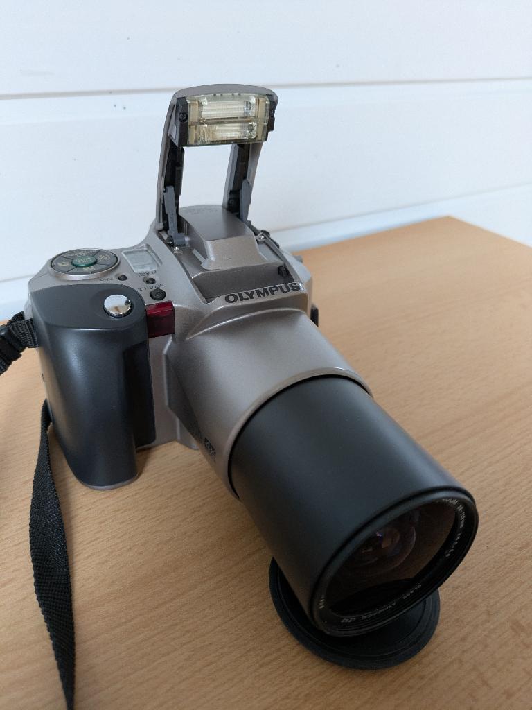 Olympus IS-200 plus converter, Ophalen of Verzenden, Gebruikt, Spiegelreflex, Olympus