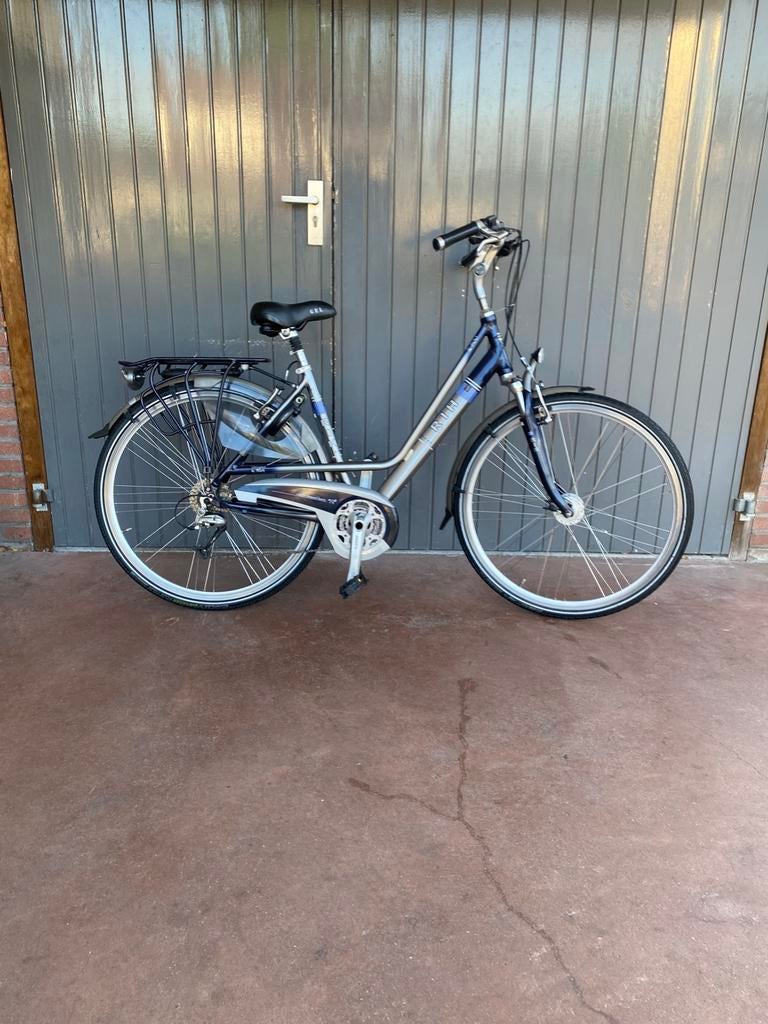 Rih z 800 damesfiets 28 inch, Fietsen en Brommers, Ophalen of Verzenden, Zo goed als nieuw, Overige merken