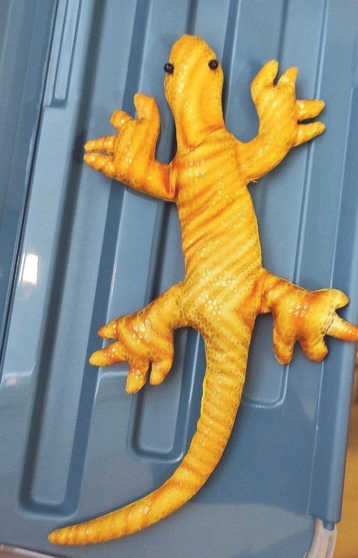 Salamander gekko 🦎 zanddier speelgoed met gouden patroon, Ophalen of Verzenden, Zo goed als nieuw, Jongen of Meisje