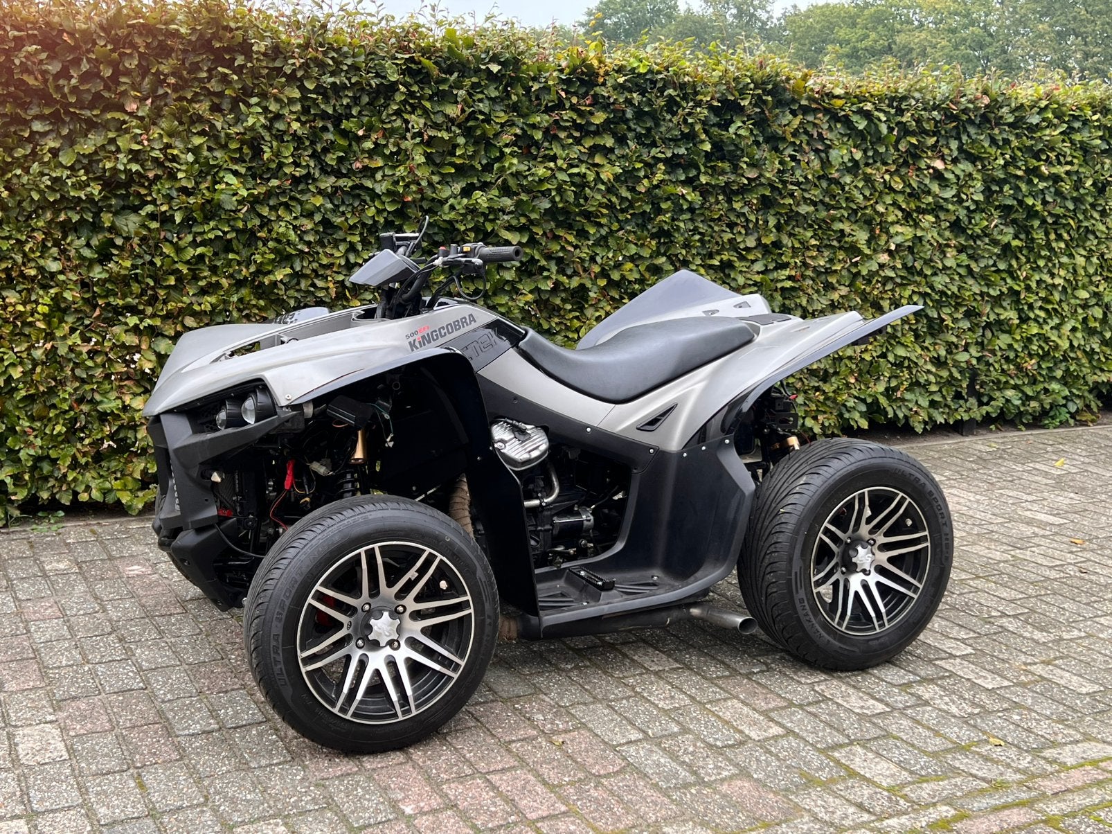 Mooie cectek 500efi kingcobra (autorijbewijs), 2 cilinders, 500 cc