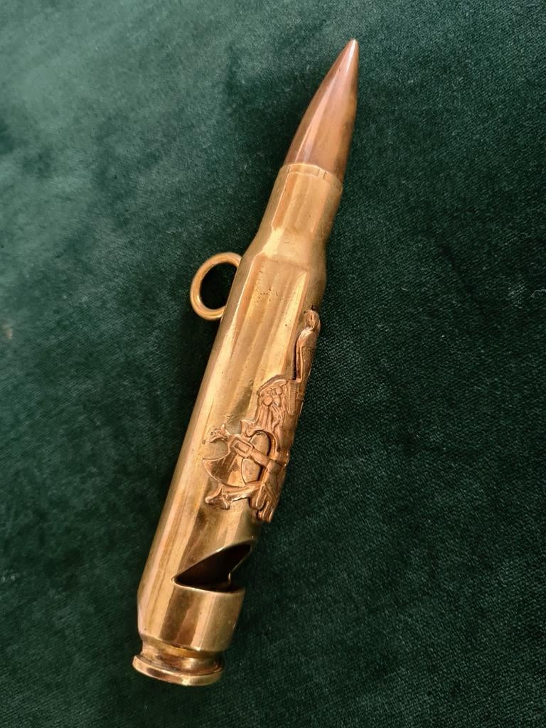 Bijzonder trench art fluitje, Ophalen of Verzenden, Landmacht