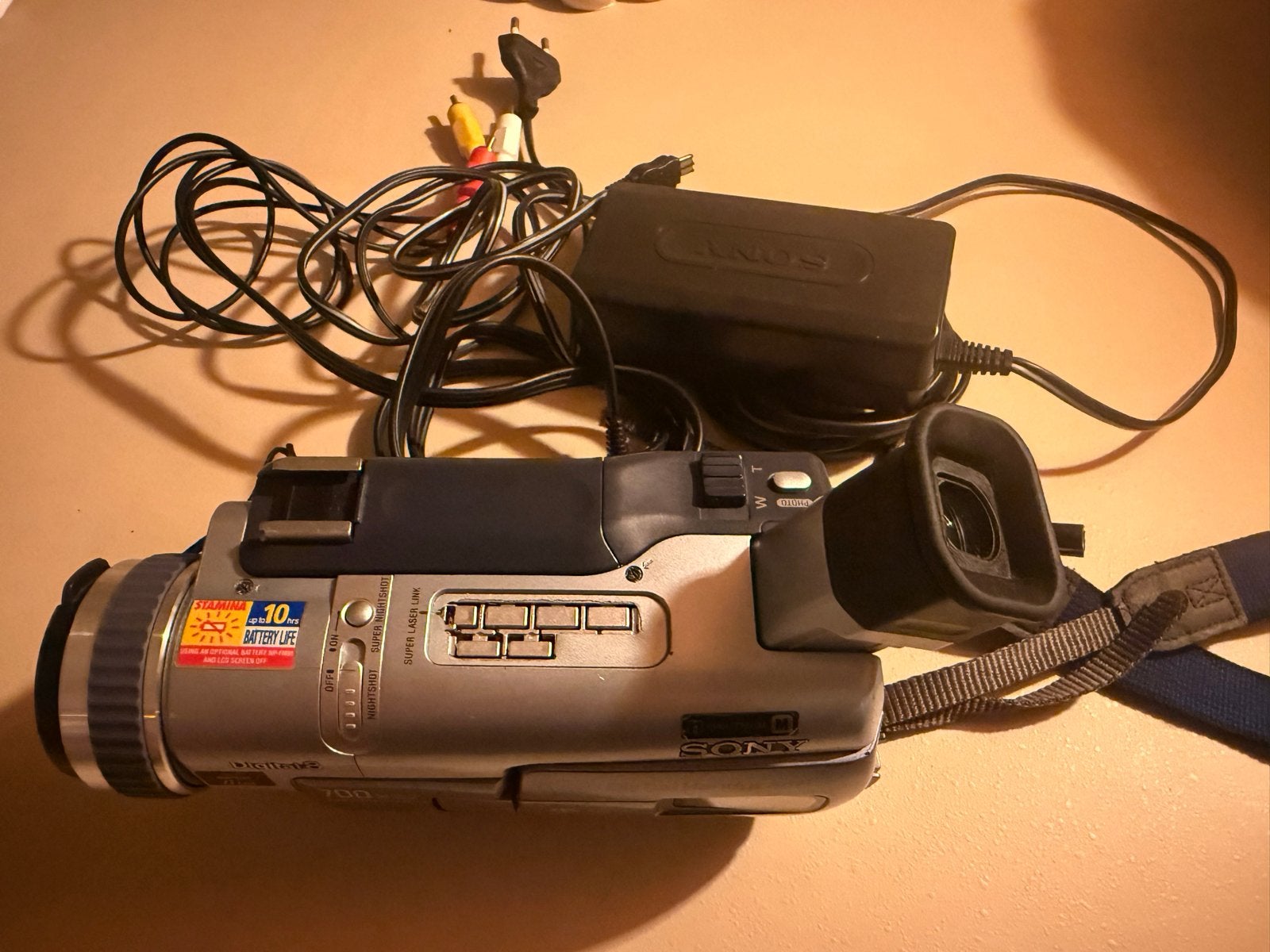Sony Digital Handycam DCR-TRV325E - Vintage Video Camera, Audio, Tv en Foto, Videocamera's Digitaal, Gebruikt, Overige soorten