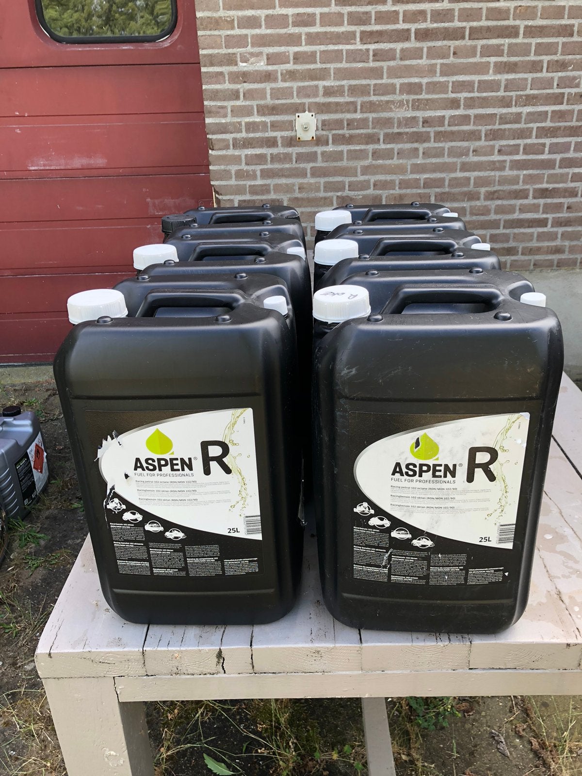 Set van 6 lege jerrycans (25L) voor benzine, gebruikt, Auto-onderdelen, Brandstofsystemen, Ophalen, Gebruikt
