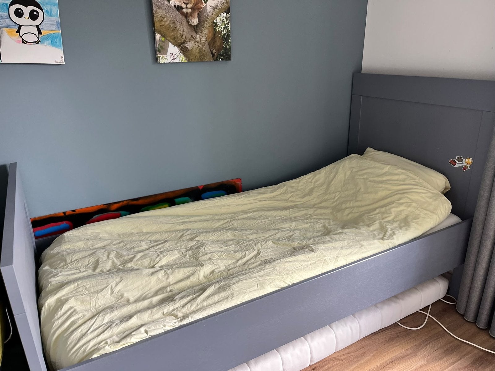 Grijs Jongensbed 90x200, Ophalen, Gebruikt, 90 cm, Eenpersoons