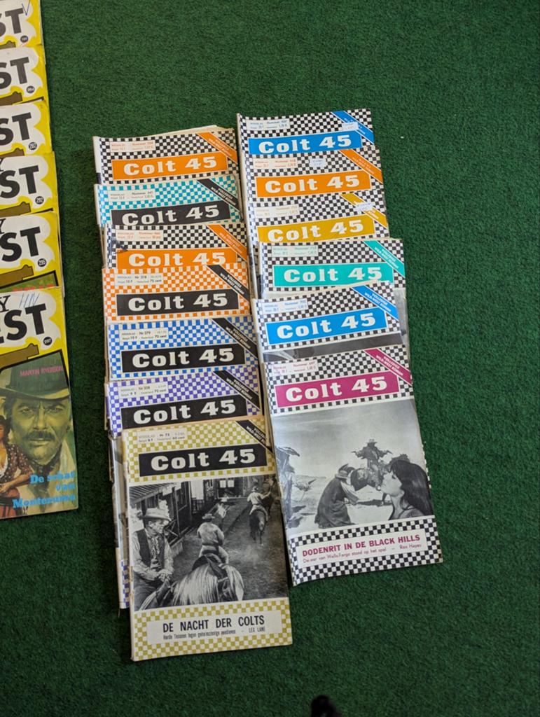 13x Colt 45, Ophalen of Verzenden, 1980 tot heden, Tijdschrift