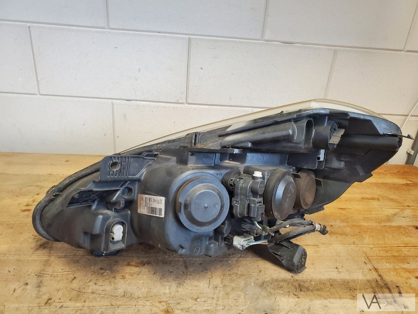 Renault Clio 3 facelift 09 - 13 koplamp rechts zwart + lens, Gebruikt, -, Renault, -