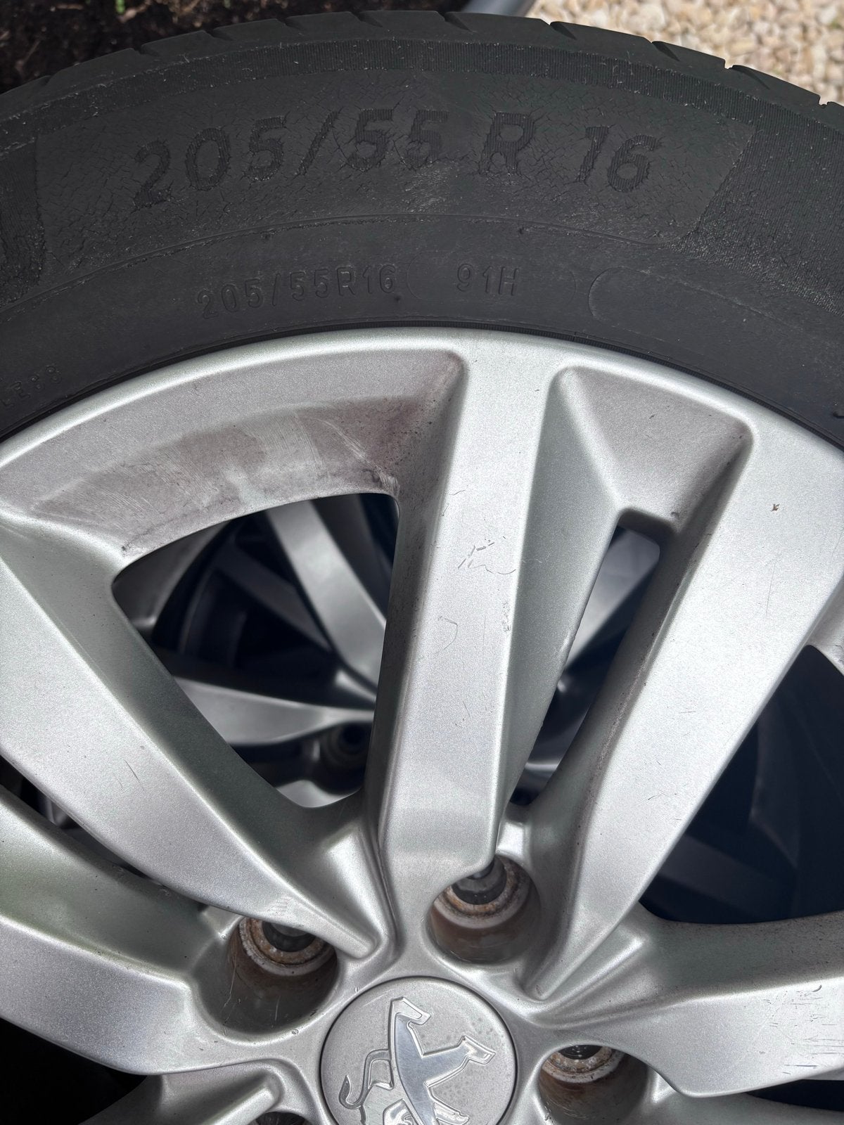 Peugeot 205/55 R16 Banden en Velgen, Ophalen, Gebruikt, 16 inch, Banden en Velgen
