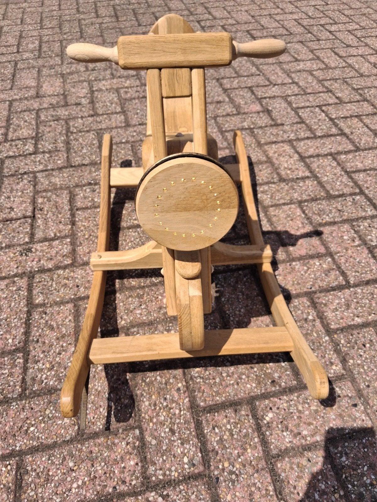 Hobbel motor, Ophalen, Nieuw