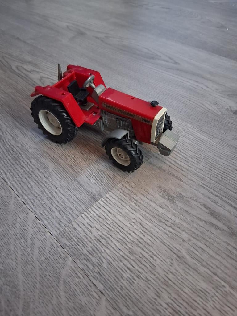 Britains Massey Ferguson 2680, Ophalen of Verzenden, Gebruikt, Tractor of Landbouw