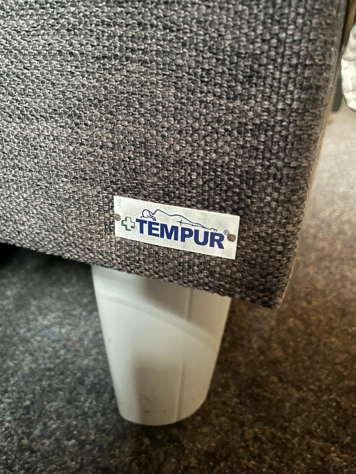2x Tempur eenpersoons elektrisch verstelbare bedden, Ophalen, Verstelbaar, 90 cm, Eenpersoons