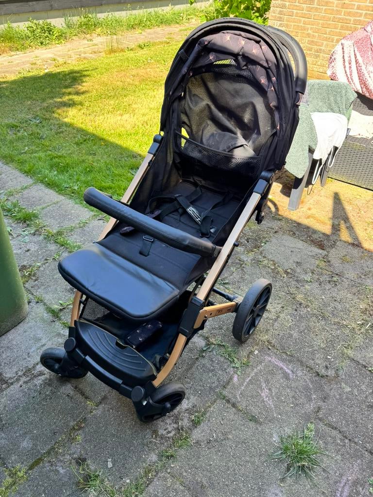 Momi Kinderwagen - Comfortabel en Stijlvol, Ophalen, Gebruikt, Kinderwagen, Overige merken