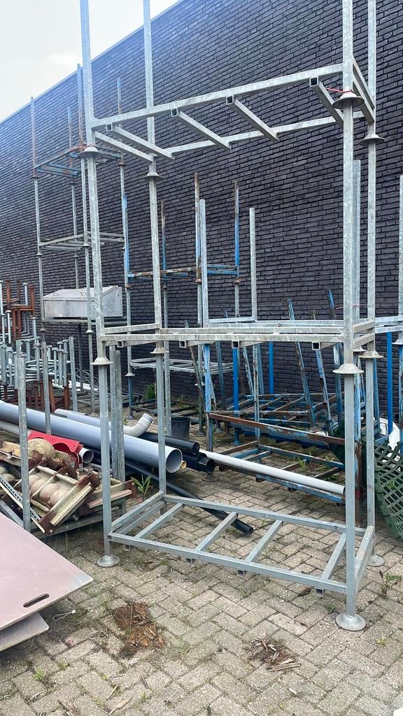 Stapelrek, Ophalen, Zo goed als nieuw, Overige typen, Minder dan 2 meter