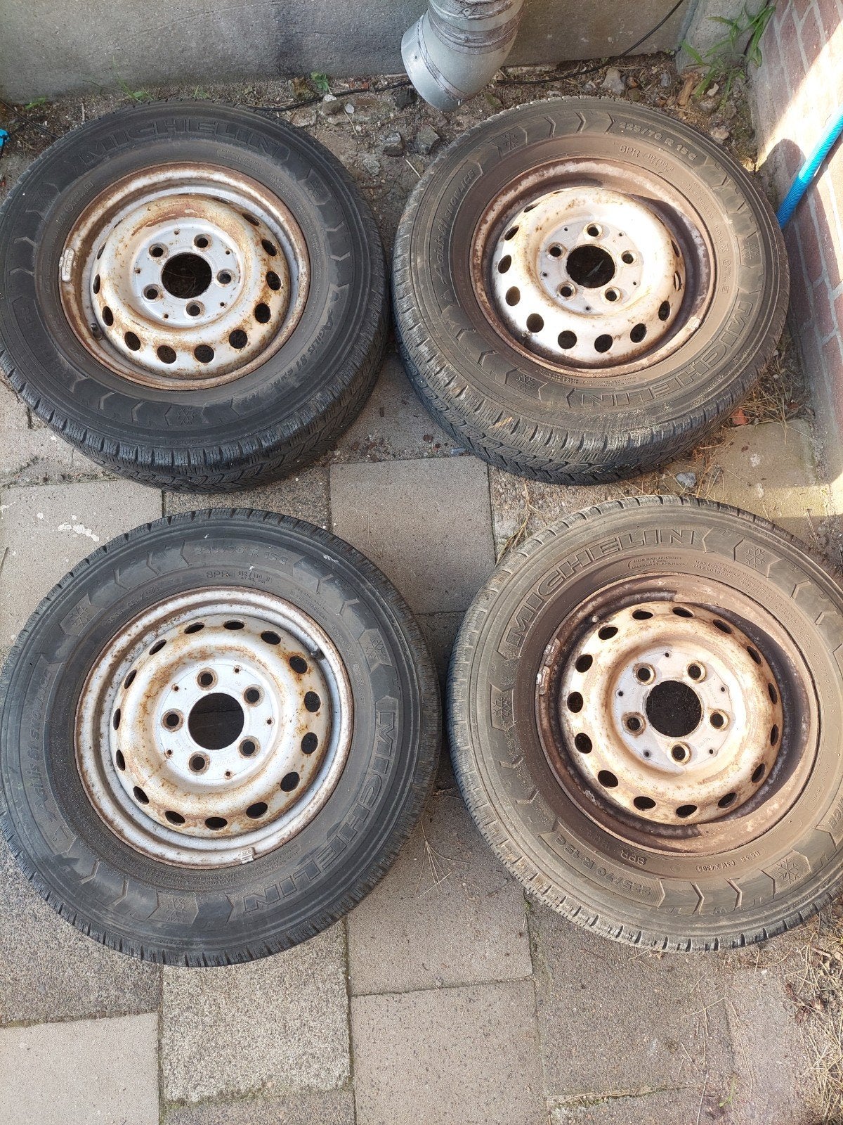 Velgen + Banden Mercedes Sprinter 1997-2006, Ophalen, 15 inch, Banden en Velgen, Winterbanden