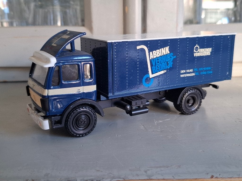 Lion Car- Mercedes Abbink verhuisbedrijf., Hobby en Vrije tijd, Ophalen of Verzenden, Zo goed als nieuw, Bus of Vrachtwagen, Lion Toys
