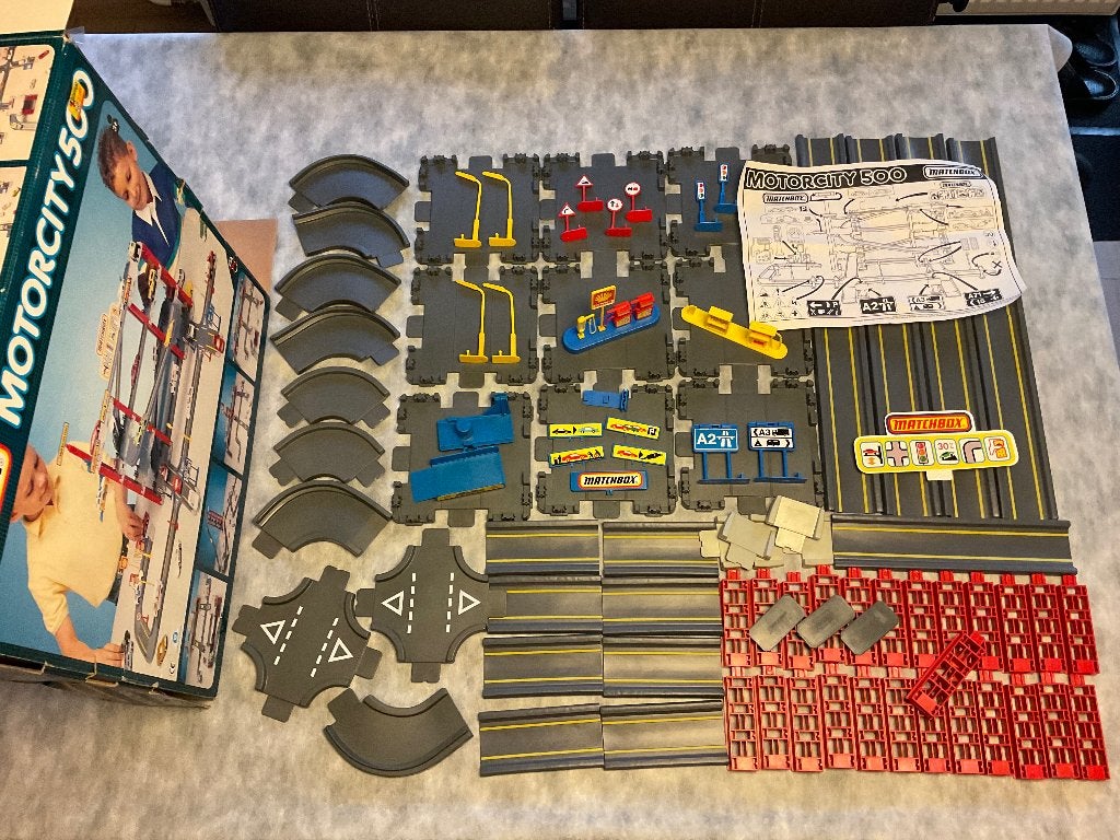 Matchbox Motorcity 500 Super Set ... LOS, Ophalen, Zo goed als nieuw