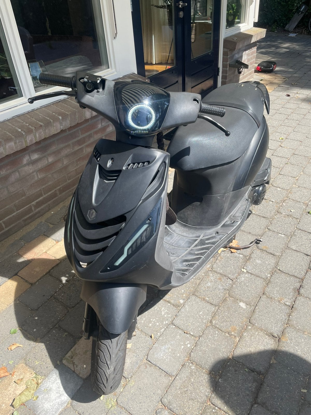 Nette Zip 50cc 4takt 2020 ruilen voor 2takt, Fietsen en Brommers, Scooters | Piaggio, Ophalen, Zo goed als nieuw, Benzine, Zip
