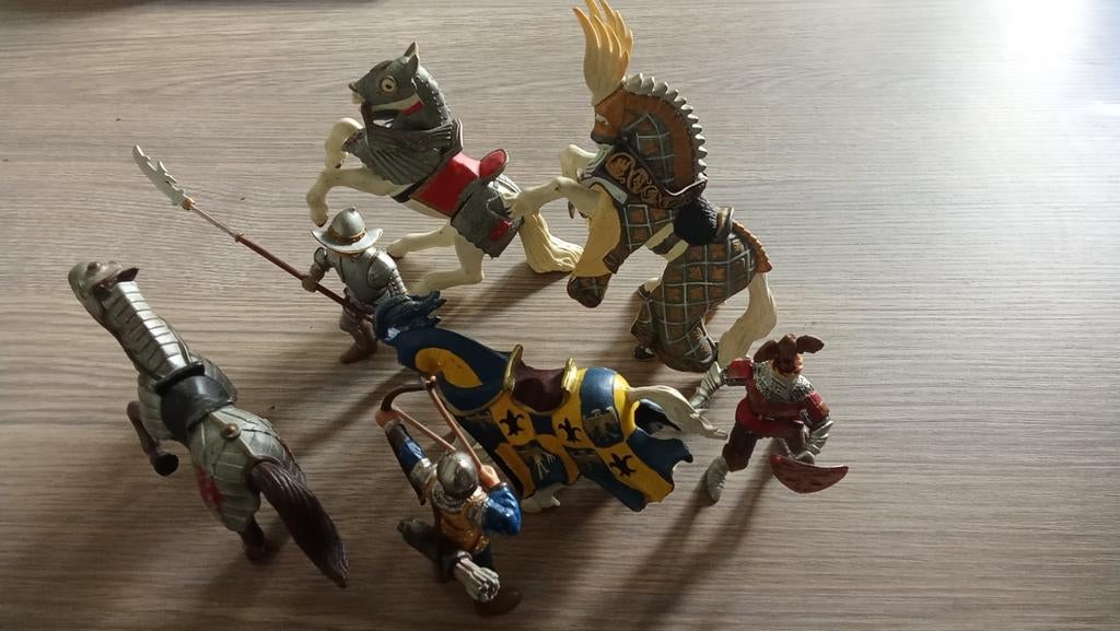 Ridders en paarden: Schleich / Papo, Ophalen