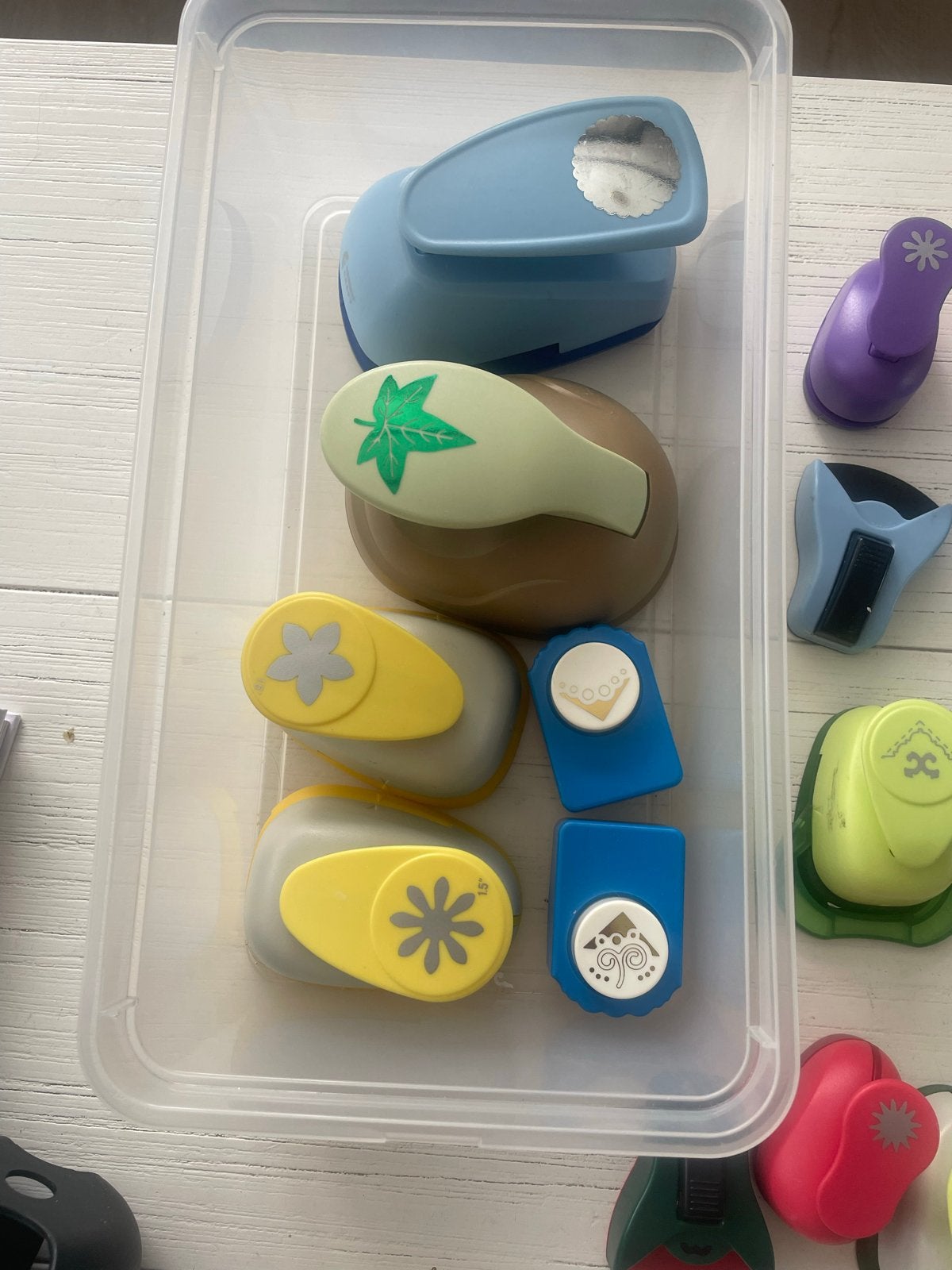 Grote collectie ponsen voor knutselen en papierwerk, Gebruikt, Geschikt voor karton, Gereedschap of Toebehoren, Meerkleurig