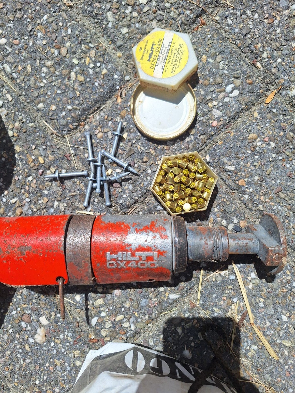 Hilti betonschiethamer, Ophalen, Nieuw