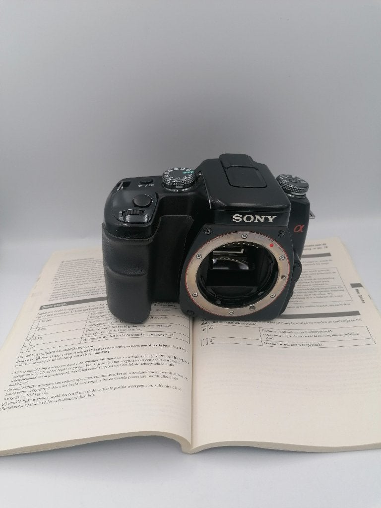 Sony A100 digital SLR camera body, Verzenden, Sony, Geen optische zoom