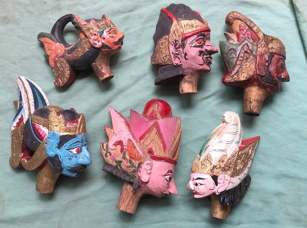 Antieke Wayang Golek poppen restauratie project, Antiek en Kunst, Indonesië, Ophalen of Verzenden, Pop, Handgemaakt