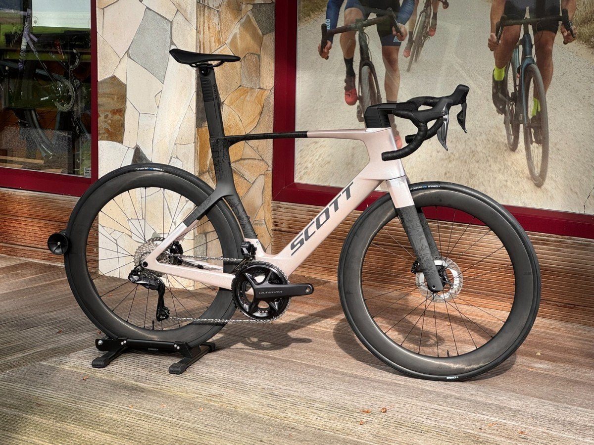 SCOTT Foil RC 10 violet pink/carbon black L 2026, Fietsen en Brommers, 28 inch, Carbon, -, -