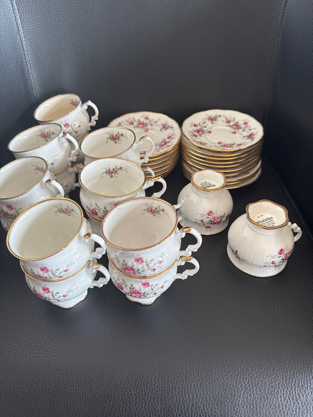 Elizabethan Staffordshire theeceramiek met rozenmotief, Antiek en Kunst, Antiek | Servies los, Ophalen