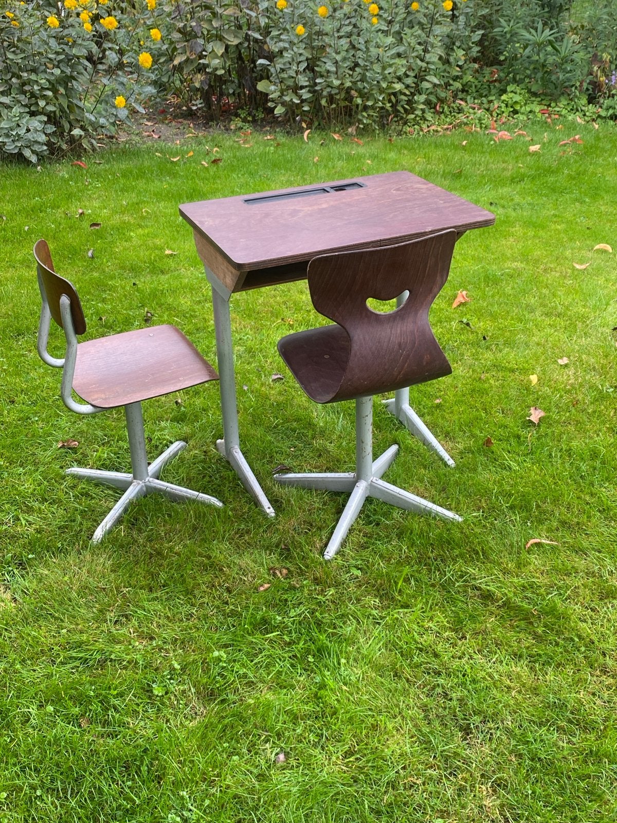 Vintage Schoolbankje met Twee Stoelen - Jaren '60 Stijl, Antiek en Kunst, Ophalen