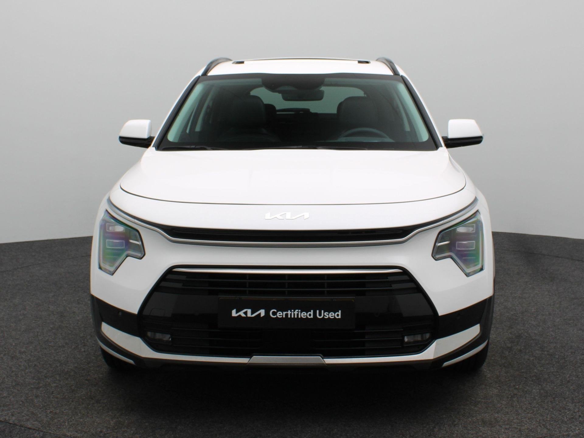 Foto 5 van Kia Niro 1.6 GDi Hybrid DynamicPlusLine | Open dak | Clima |