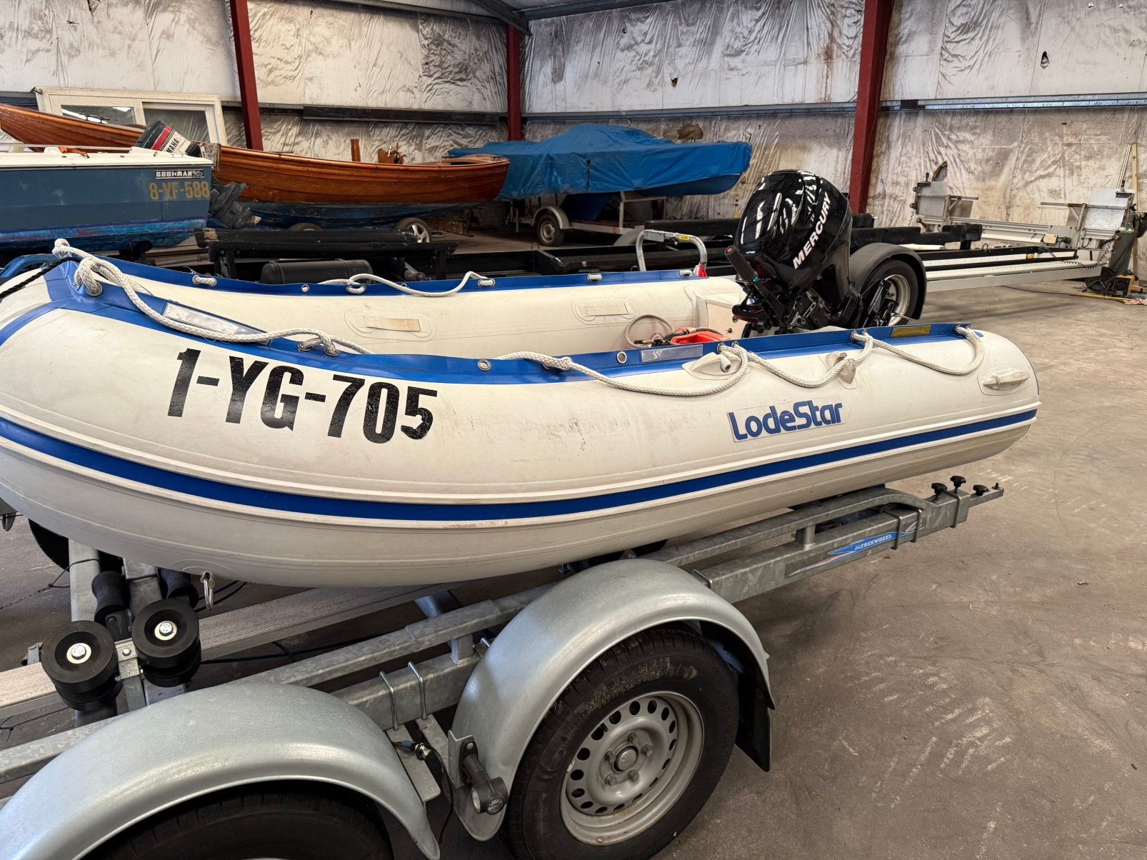 Lodestar 300 15 pk Mercury 2021 airdeck V bodem strandwielen, Ophalen, Zo goed als nieuw, Airdeck, Lodestar
